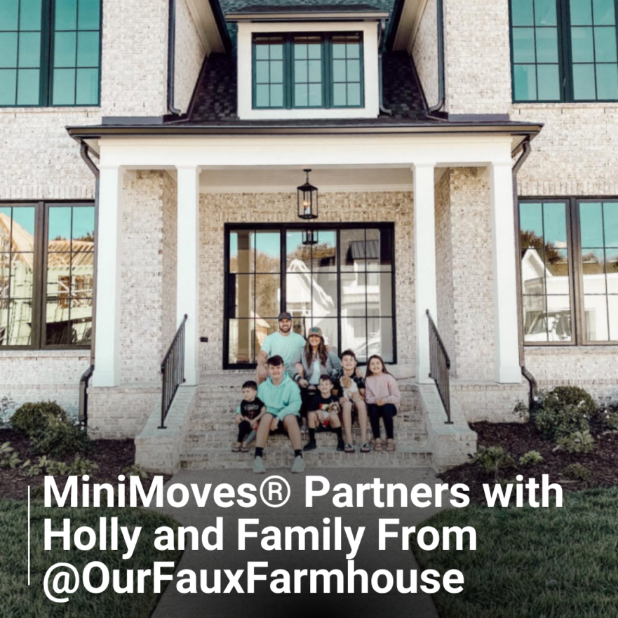 MiniMoves® Partners with Holly and Family From @OurFauxFarmhouse
