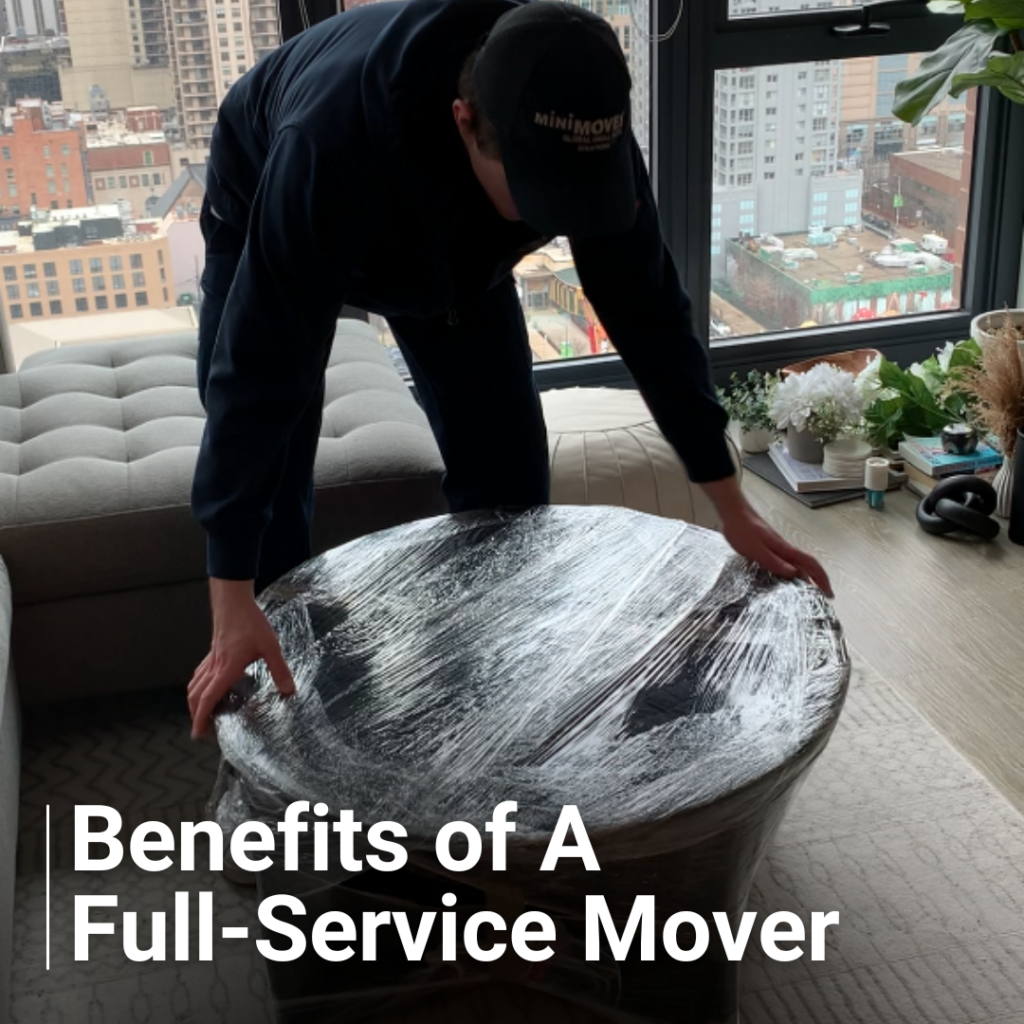 A Full-Service move with MiniMoves® stands out as a unique and advantageous option for people with smaller shipments.